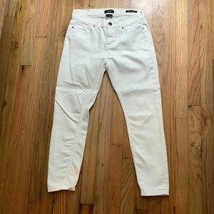 Urban Outfitters :: White :: Mid rise :: Jean